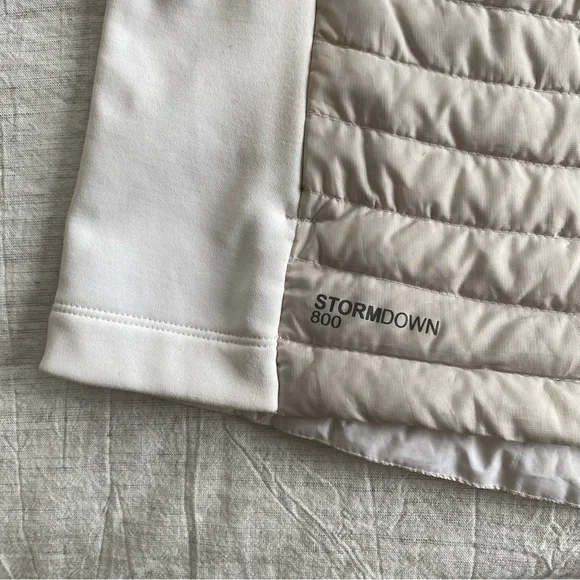 Eddie Bauer Storm Down 800 Silver Gray White Vest Sz XS Travel Snow Winter - Picture 4 of 16